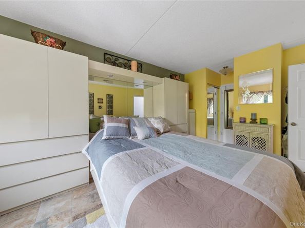 71-28 Sutton Place 3, Flushing NY 11365
