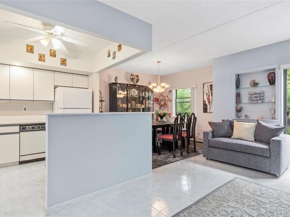 71-28 Sutton Place 3, Flushing NY 11365