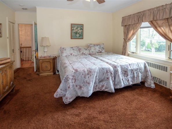 1053 Quentin Place, Woodmere NY 11598