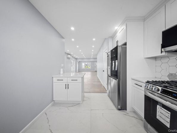 6916 Almeda Avenue, Arverne NY 11692