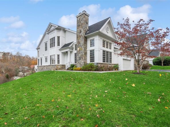 2 Shadow Tree Lane, Briarcliff Manor NY 10510