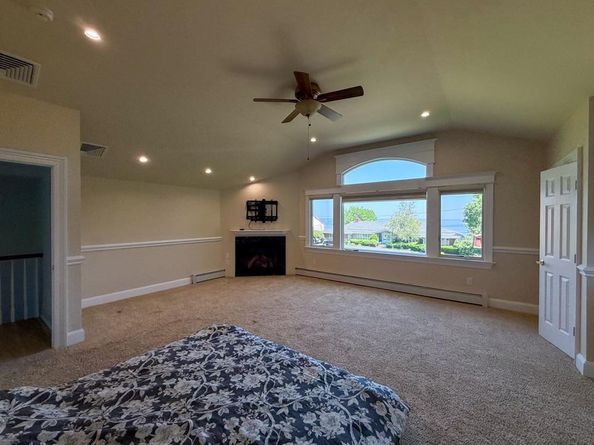 16 Eastland Drive, Glen Cove NY 11542