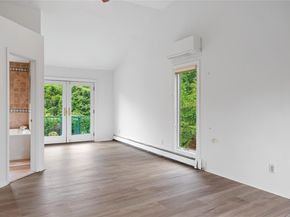 16 Eastland Drive, Glen Cove NY 11542