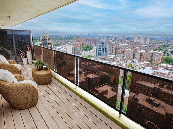 110-11 Queens Boulevard 27G, Forest Hills NY 11375