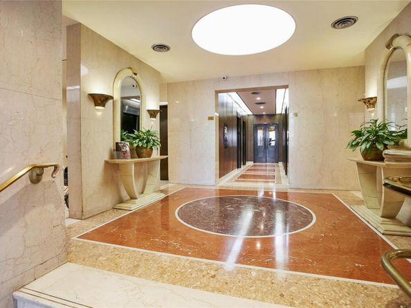 110-11 Queens Boulevard 27G, Forest Hills NY 11375