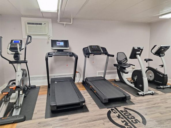 2035 Central Park Ave 1S, Yonkers NY 10710