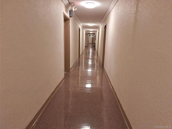 2035 Central Park Ave 1S, Yonkers NY 10710