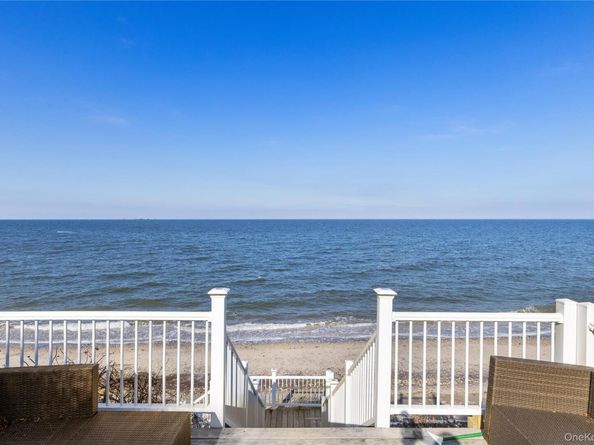 798 Sound Shore Road, Jamesport NY 11947