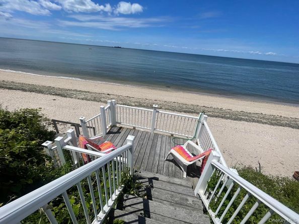 798 Sound Shore Road, Jamesport NY 11947