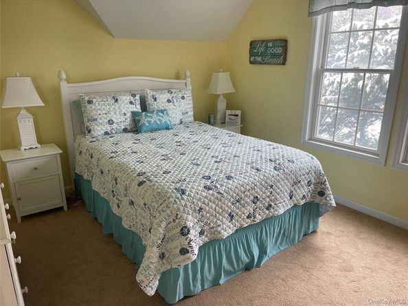 798 Sound Shore Road, Jamesport NY 11947