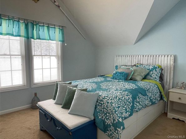 798 Sound Shore Road, Jamesport NY 11947