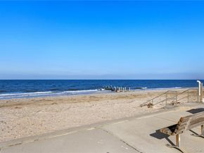 798 Sound Shore Road, Jamesport NY 11947