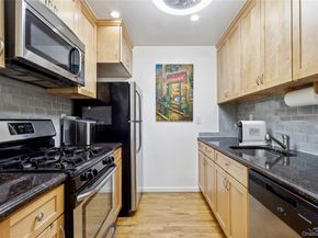 3705 Pratt Avenue 1C, Bronx NY 10466
