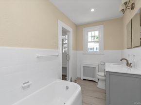 15 Hampton Road, Lynbrook NY 11563