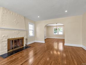 15 Hampton Road, Lynbrook NY 11563
