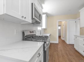 15 Hampton Road, Lynbrook NY 11563