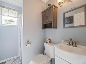 20 Loretta Court, Coram NY 11727