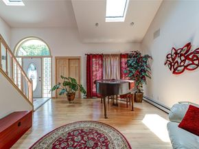 11 Annemarie Drive, Saint James NY 11780