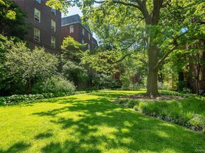 34-22 81 Street 42, Jackson Heights NY 11372
