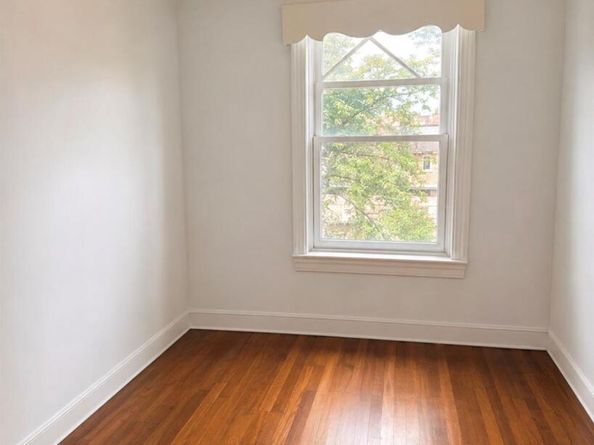 Undisclosed Address #1019504, Bronx NY 10470