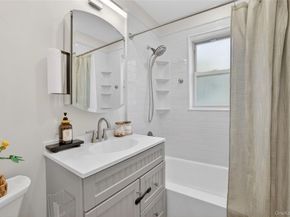 17 Fieldstone Drive 151, Hartsdale NY 10530