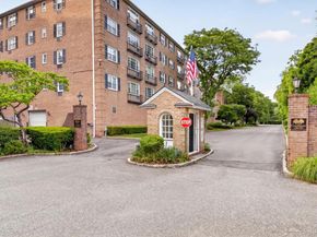 4 Consulate Drive 3C, Tuckahoe NY 10707