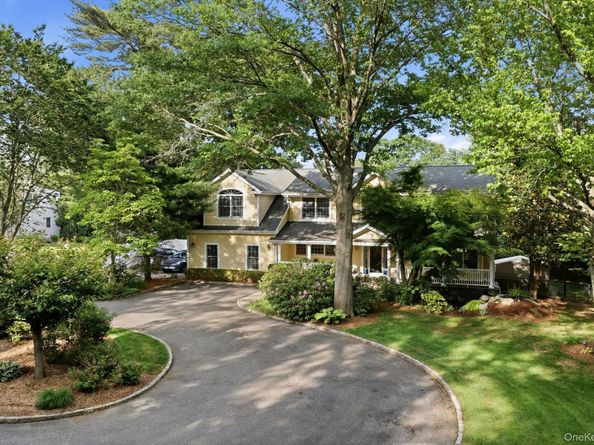 316 S Woods Road, Woodbury NY 11797