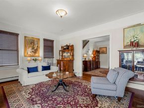 15 E 235th Street, Bronx NY 10470