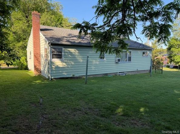 1 Catalpa Drive, East Northport NY 11731