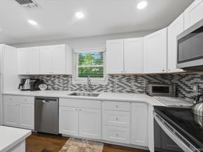 20 Essex Circle, Shirley NY 11967
