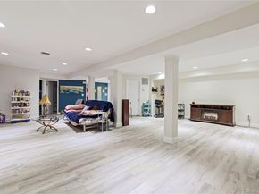 83 Foxwood Drive, Jericho NY 11753