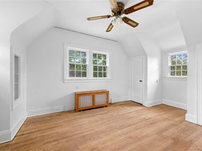 17 Old Orchard Road, New Rochelle NY 10804