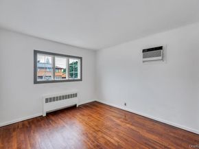 125 S 5th Street, Bethpage NY 11714