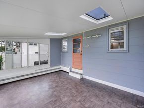125 S 5th Street, Bethpage NY 11714