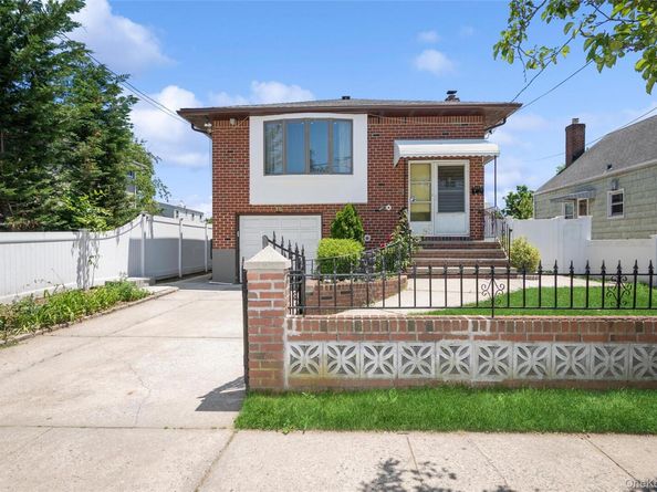 15 Belmont Boulevard, Elmont NY 11003