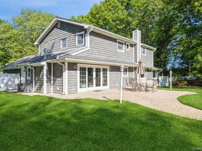5 Blossom Street, Dix Hills NY 11746