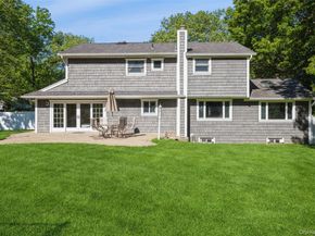 5 Blossom Street, Dix Hills NY 11746