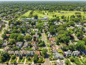 58 Park Lane, Rockville Centre NY 11570