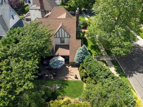58 Park Lane, Rockville Centre NY 11570