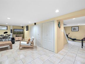 58 Park Lane, Rockville Centre NY 11570