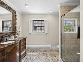 58 Park Lane, Rockville Centre NY 11570
