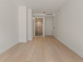 144-49 Northern Boulevard 529, Flushing NY 11354