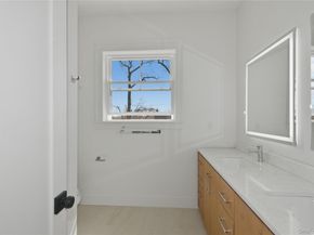 55 Stuyvesant Plaza, Mount Vernon NY 10552