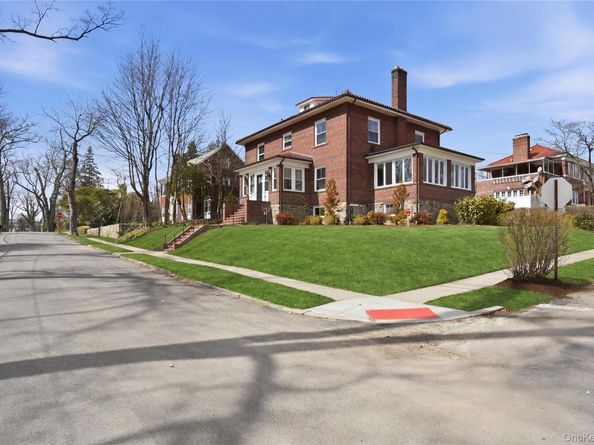 55 Stuyvesant Plaza, Mount Vernon NY 10552
