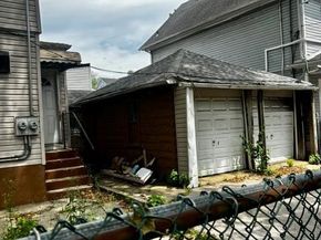 11602 91st Ave, Richmond Hill NY 11418