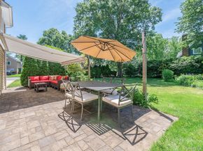 22 Andover Road, Port Washington NY 11050
