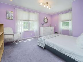 22 Andover Road, Port Washington NY 11050