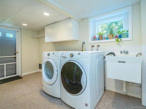 22 Andover Road, Port Washington NY 11050