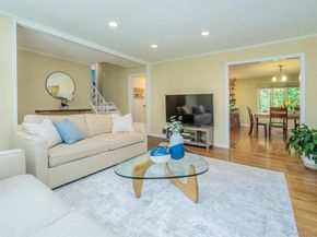 22 Andover Road, Port Washington NY 11050