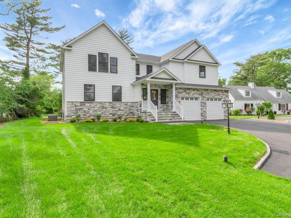 223 Townline Road, Commack NY 11725
